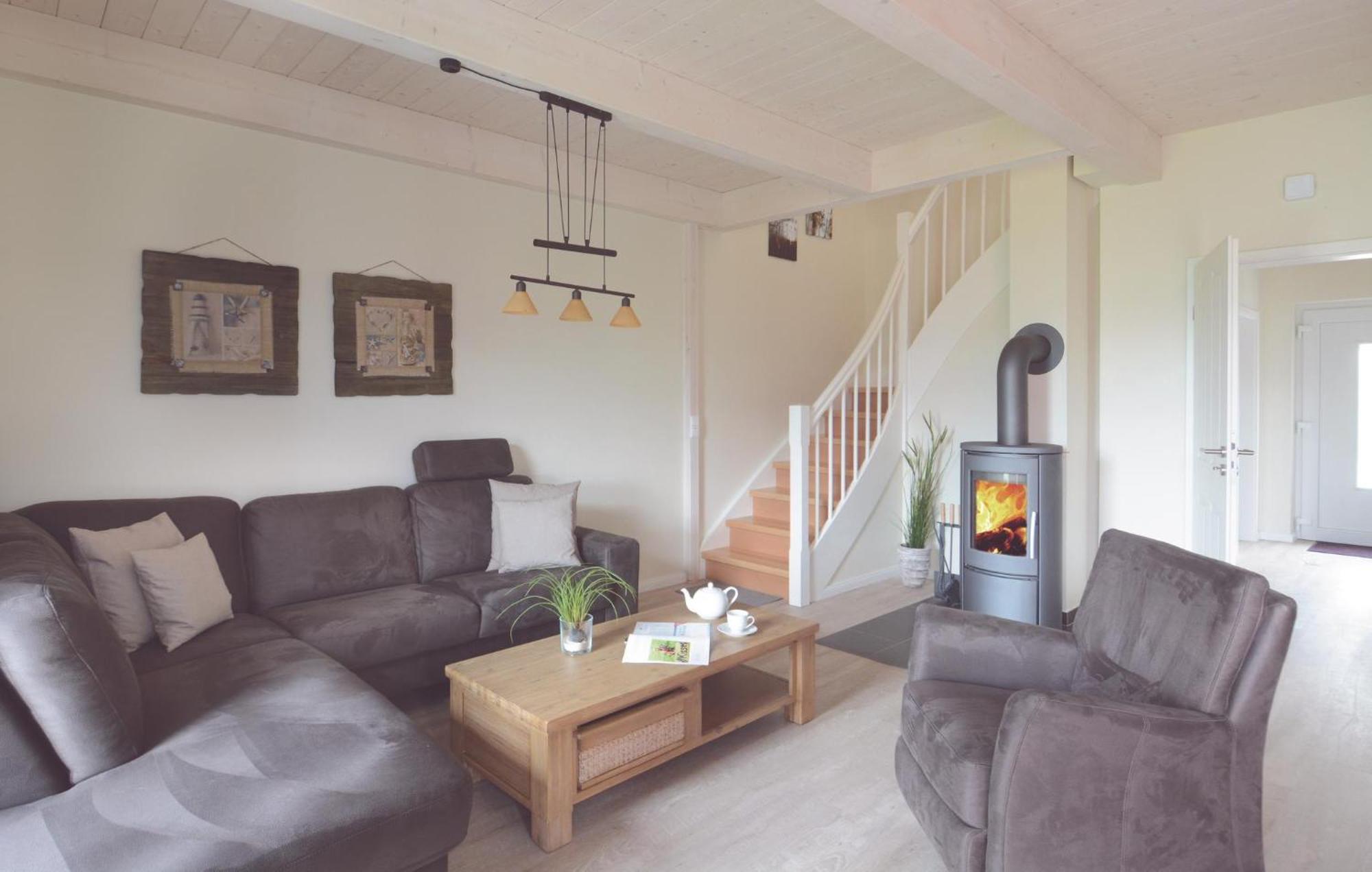 3 Bedroom Cozy Home In Dagebüll מראה חיצוני תמונה